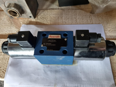 4WE10J3XCG Rexroth