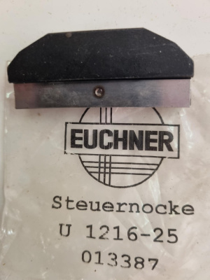 EUCHNER 013387