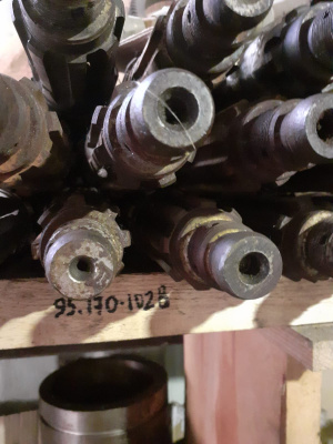 95-1701028