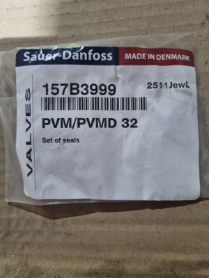 157B3999